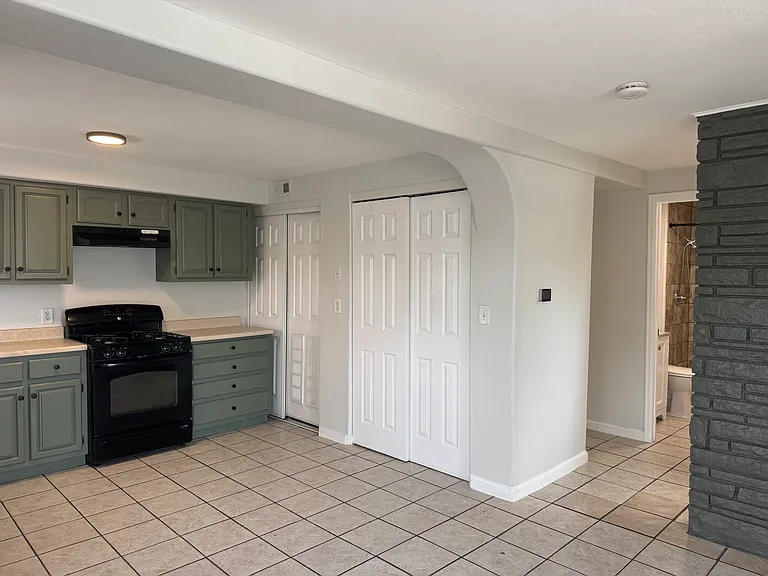 935 Raleigh St #1/2 — Photo 7