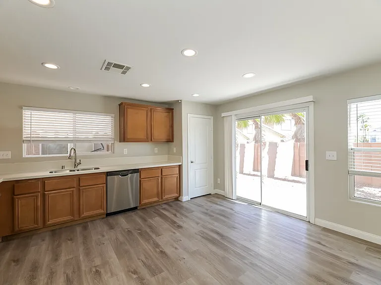 9149 Spirit Canyon Ave — Photo 7