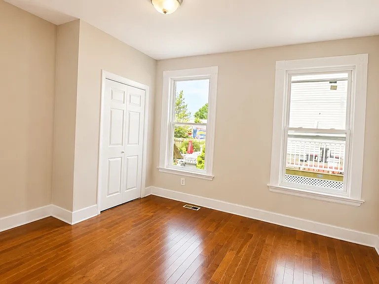 48 Fulton St #1 — Photo 8