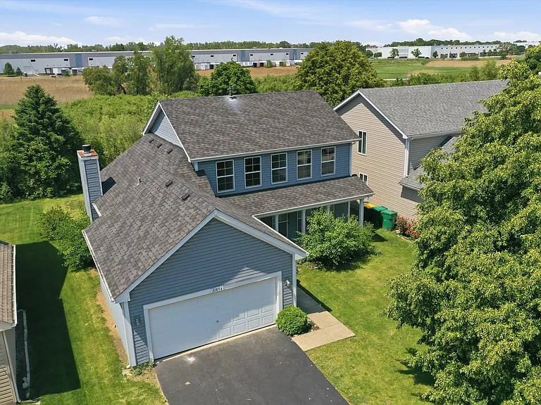 21854 W Kentwood Dr — Photo 27