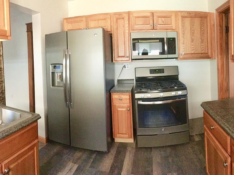 1st image of 1236 W 11th St APT 2