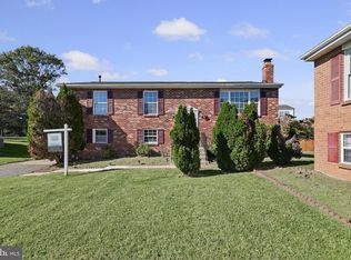 12112 Birchview Dr, Clinton, MD 20735