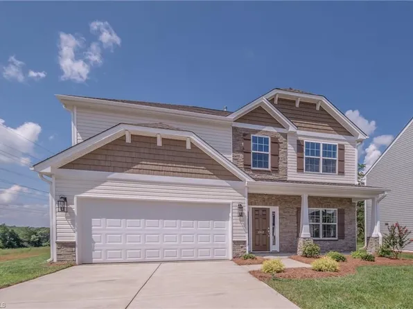 1312 Dandridge Dr, Kernersville, NC 27284