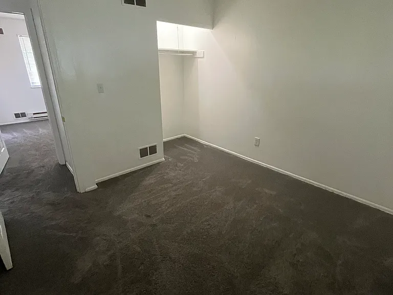4404 Canton Ave #4404 — Photo 8