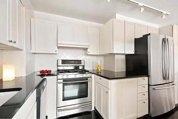 Sold by Corcoran | media 15
