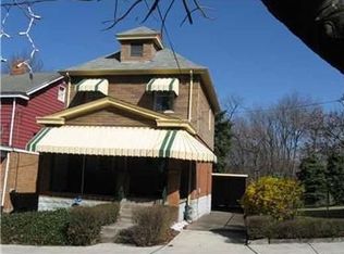 1348 Oakhill St, Pittsburgh, PA 15212