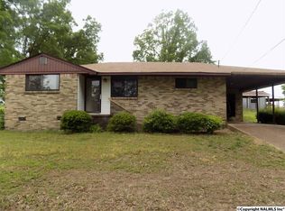 735 Allen Loop, Tuscumbia, AL 35674