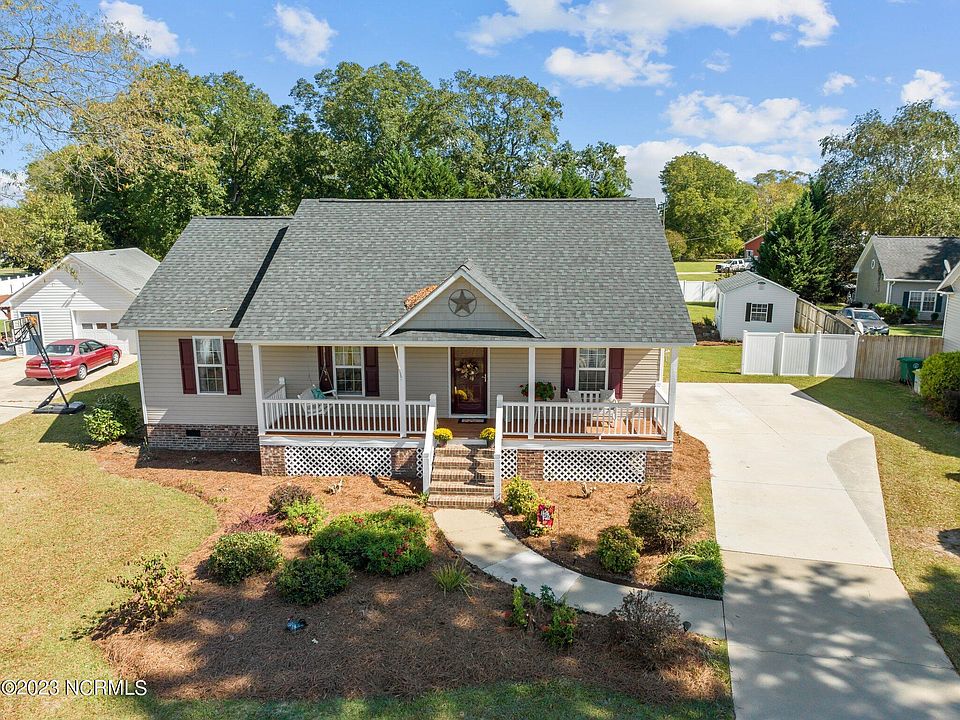 2403 Summerfield Drive, Tarboro, NC 27886 Zillow