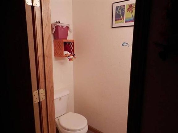 4th image of 2711 Garnet Dr