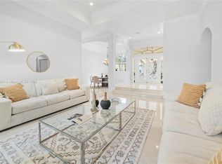 9661 SW 123rd St, Miami, FL 33176