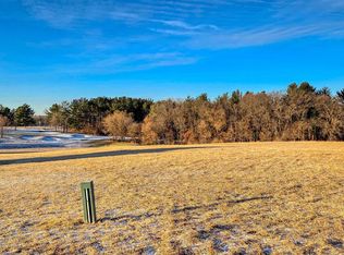 23-5 Lake Carroll Blvd, Lanark, IL 61046