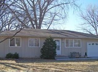 2005 Beck St, Manhattan, KS 66502