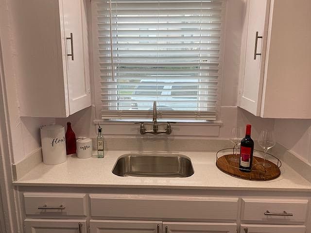 1st image of 11678 Darlington Ave #1