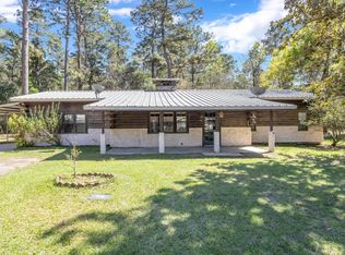 215 White Poplar Dr, Village Mills, TX 77663