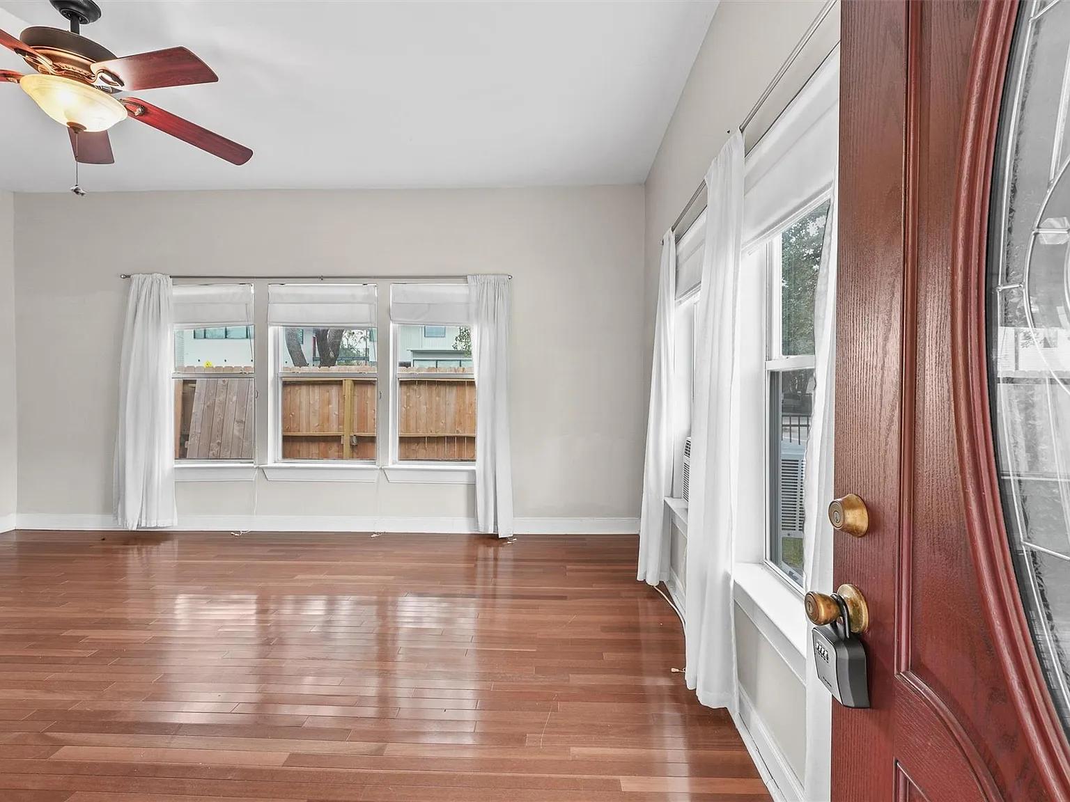 1 bed, 1.0 bath, 600 sqft, $1,450 — Photo 4