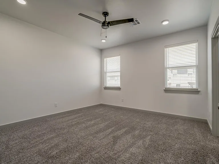 13518 Vinita Dr #13518 — Photo 22