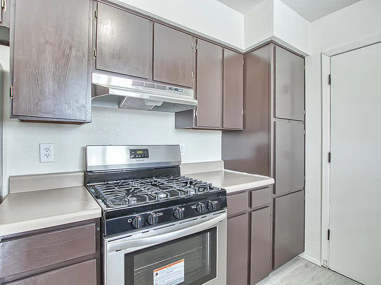 10720 McAllen Pl — Photo 19