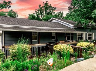 330 Pender St, Mount Airy, NC 27030