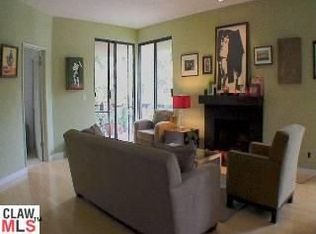 723 Westmount Dr APT 101, West Hollywood, CA 90069