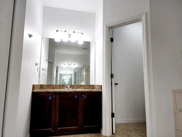 8184 SW 73rd Ln — Photo 23