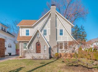 15 Burr Rd, Maplewood, NJ 07040