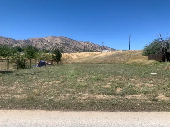22613 Putting Green Way #18, Tehachapi, CA 93561