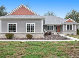 47515 Sugarbush Rd, Chesterfield, MI 48047