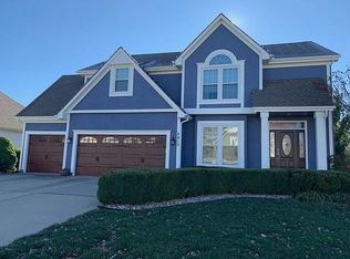 2815 SW 11th St, Lees Summit, MO 64081