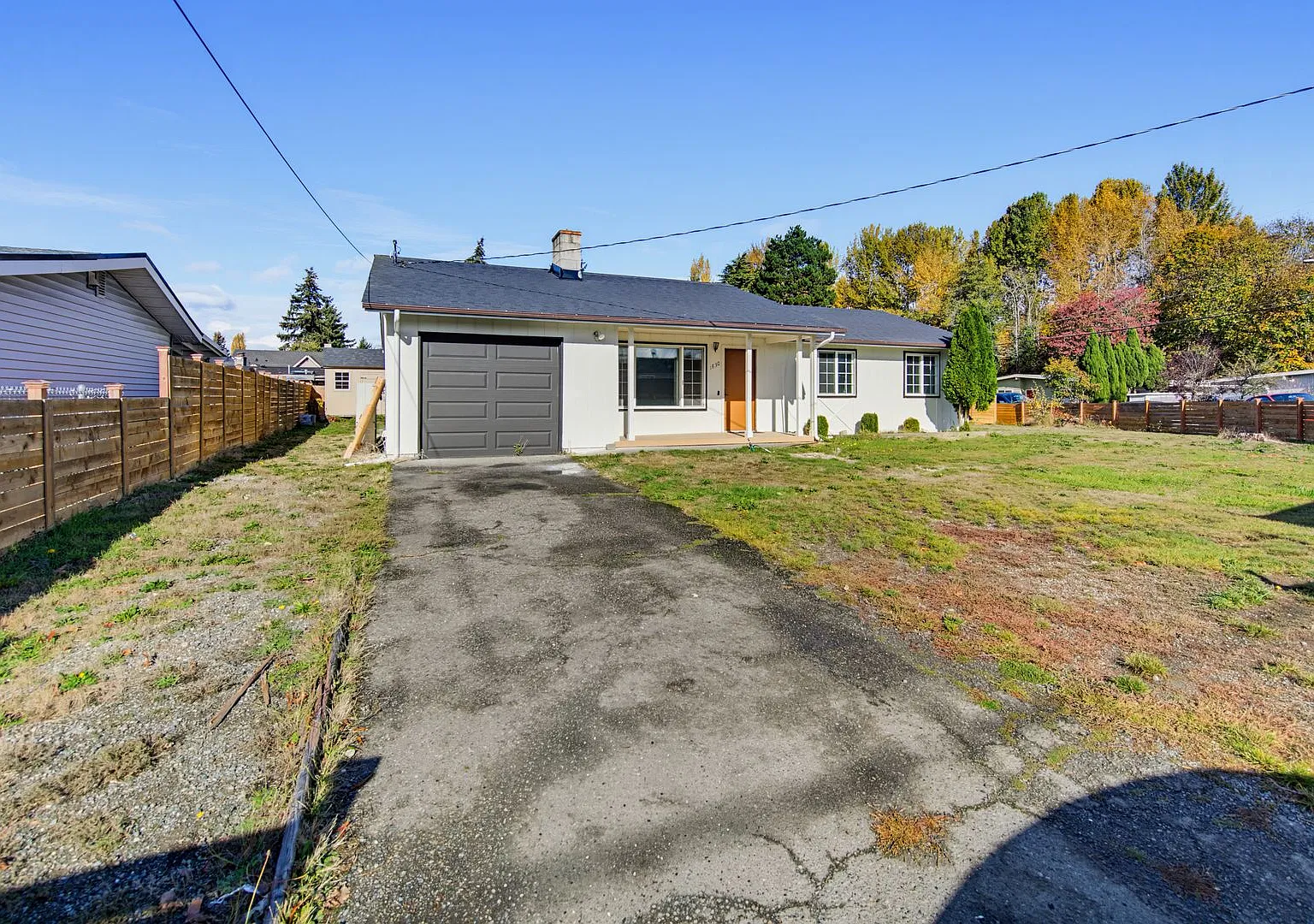 Refreshed 3 bedroom 1 bath home in Des Moines — Photo 4