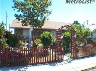 2006 Charles St, Hughson, CA 95326