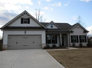 3810 Windsor Trl, Gainesville, GA 30506