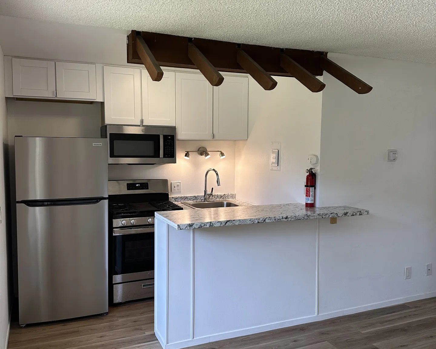 1 bed, 522 sqft, $1,875 — Photo 4