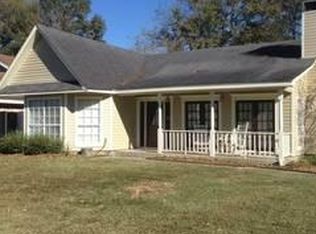 801 Rosedown Ln, Lafayette, LA 70503