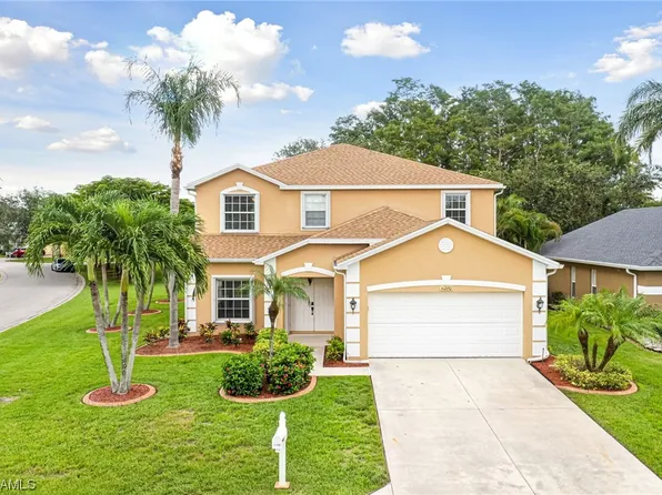 11280 Cypress Tree Cir, Fort Myers, FL 33913