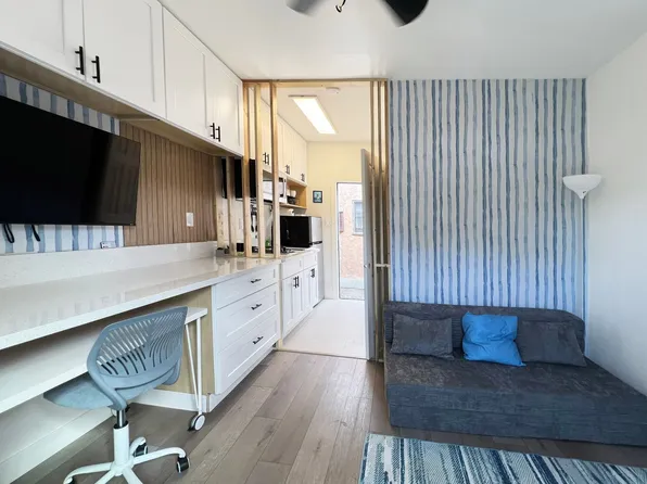 LB1845, 1845 Maine Ave #3B, Long Beach, CA 90806