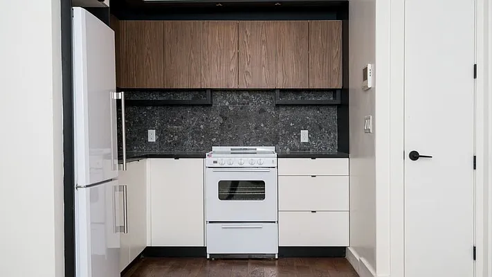 Rented by Nooklyn NYC LLC | media 23