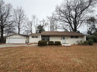 4738 Gilmore Dr, Charlotte, NC 28209