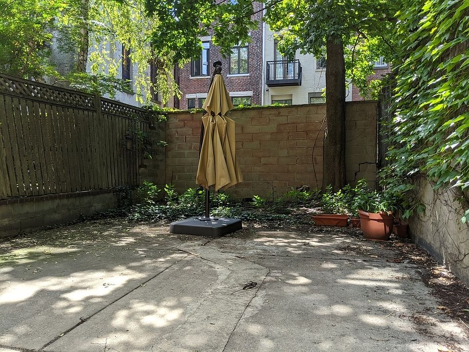 1st image of 40 W 120th St #1R
