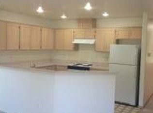 8421 NE Knott St UNIT A, Portland, OR 97220