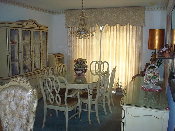 3rd image of 10421 Georgia Ln