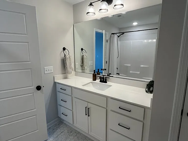 8329 Paramount Point — Photo 22