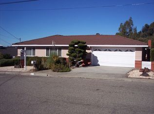 41 Sequoyah View Dr, Oakland, CA