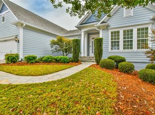 6146 Brookside Ln, Hoschton, GA 30548