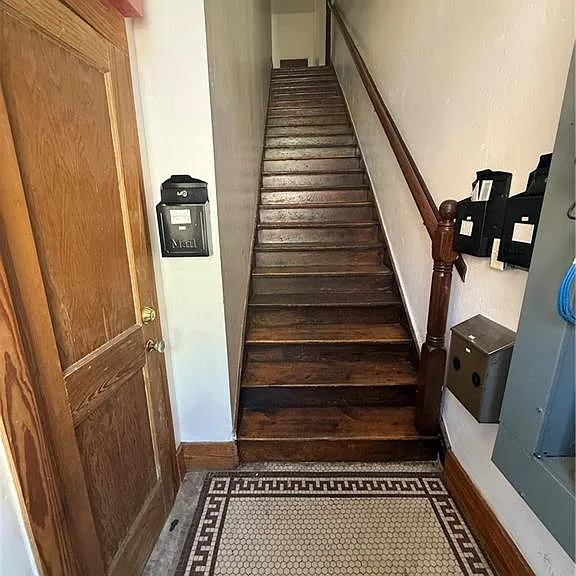 459 Dauphin St #D — Photo 3