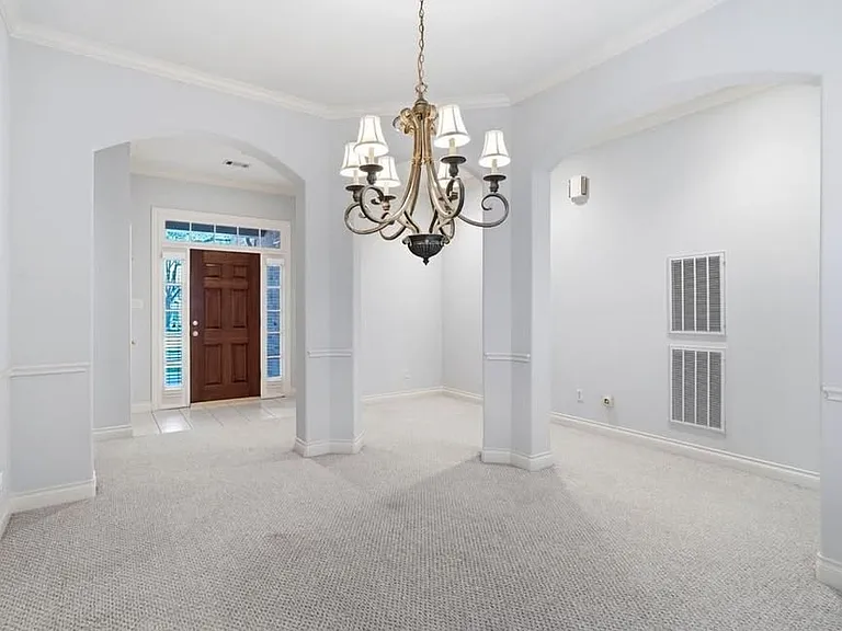 1414 Caravelle Ct — Photo 6