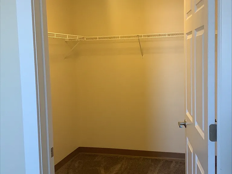 Center City Senior Residence — Photo 5