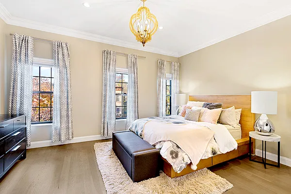 Sold by Corcoran | media 4