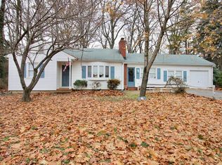 9 Navesink River Rd, Red Bank, NJ 07701