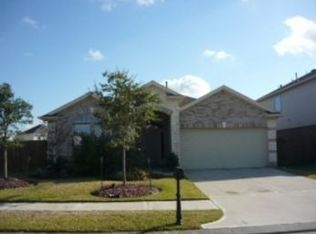 8318 White Willow Ln #L, Baytown, TX 77523