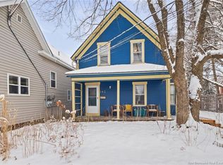 142 Miles St, Fredericton, NB E3A 3J6